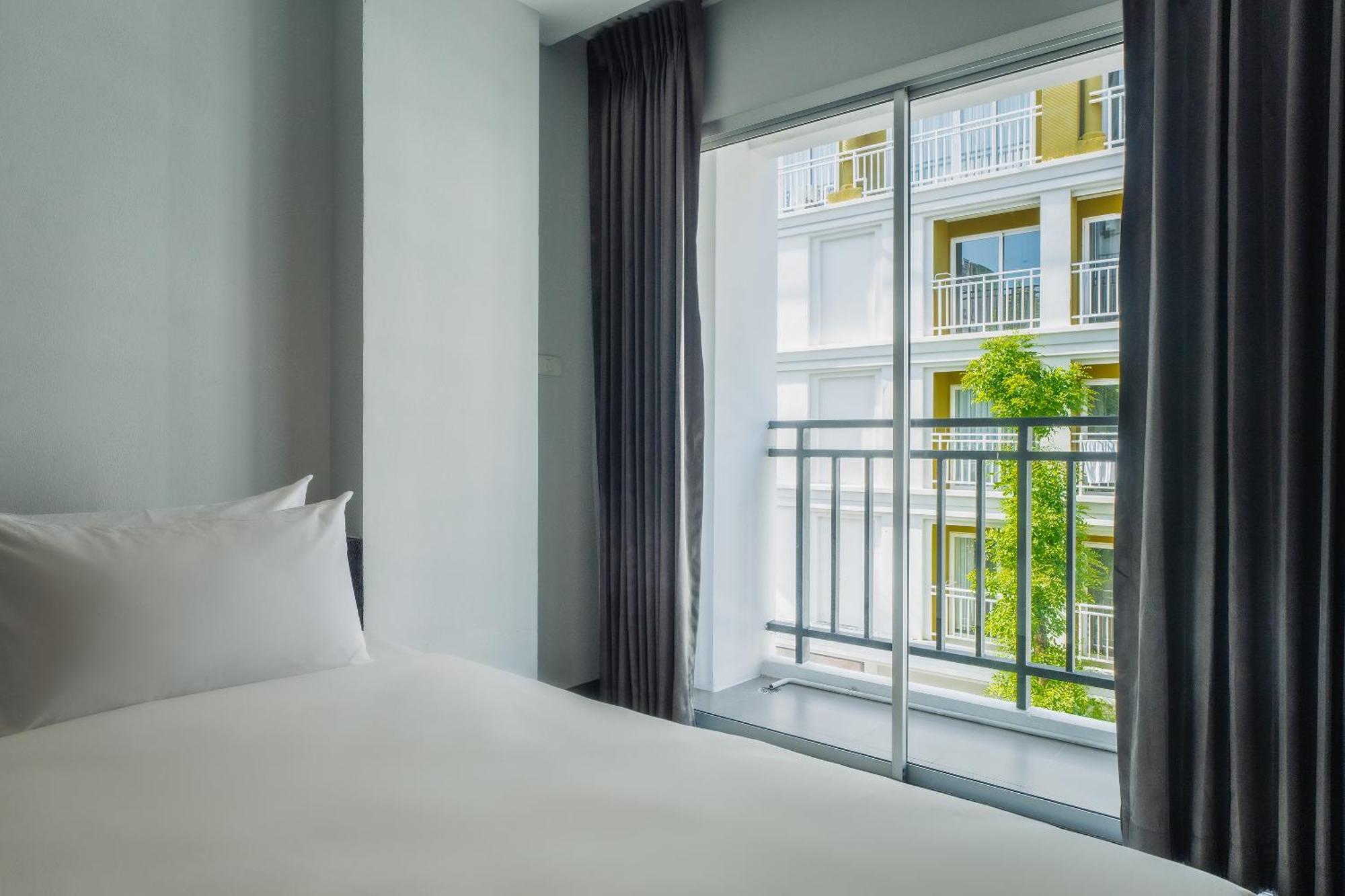 Di Yana Patong Hotel ภายนอก รูปภาพ